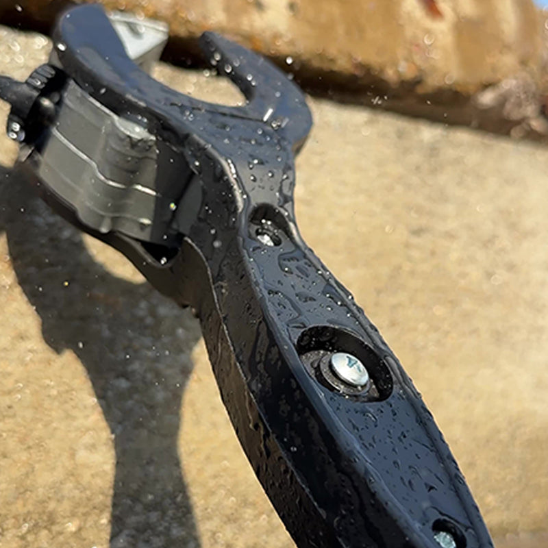 One-Hand Ratcheting Pipe Cutter for PVC & Plastic Tubing