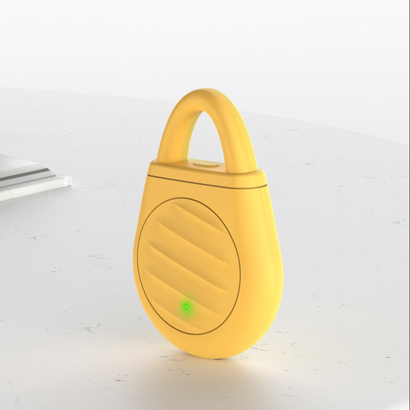 🔥Limited time offer Buy 3 get 2 free！🐦No more trouble from birds, beasts and locusts！Portable Ultrasonic Bird Repellent Keychain (offer)
